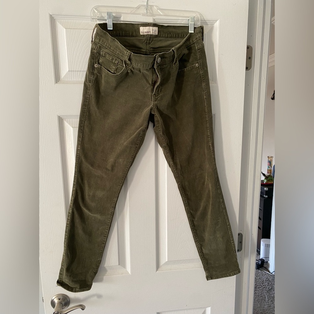 Adorable Old Navy Green Jeans